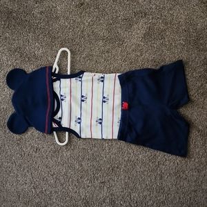 Disney baby outfit size 6-9 month